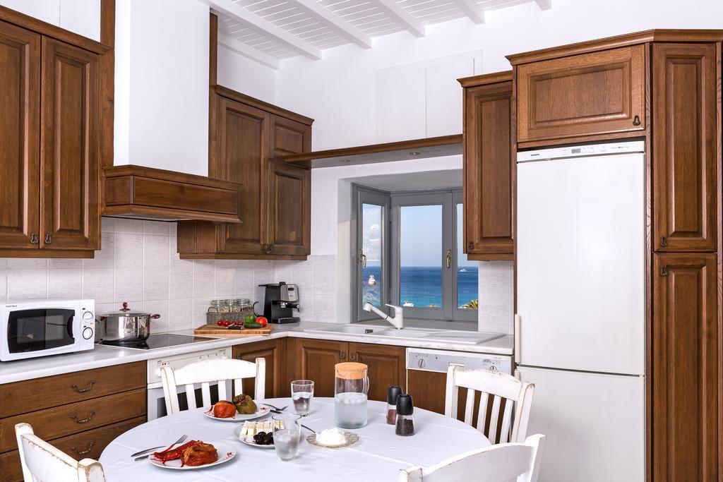 Bay Bees Sea View Suites & Homes Platys Gialos  Rum bild